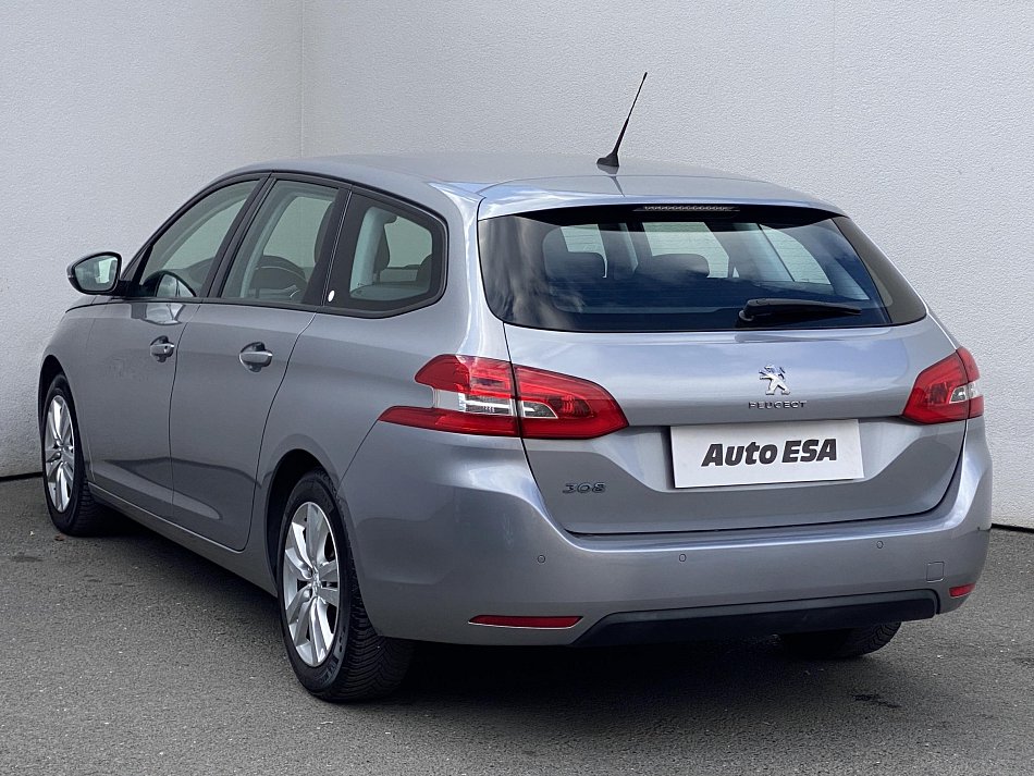 Peugeot 308 1.2i 