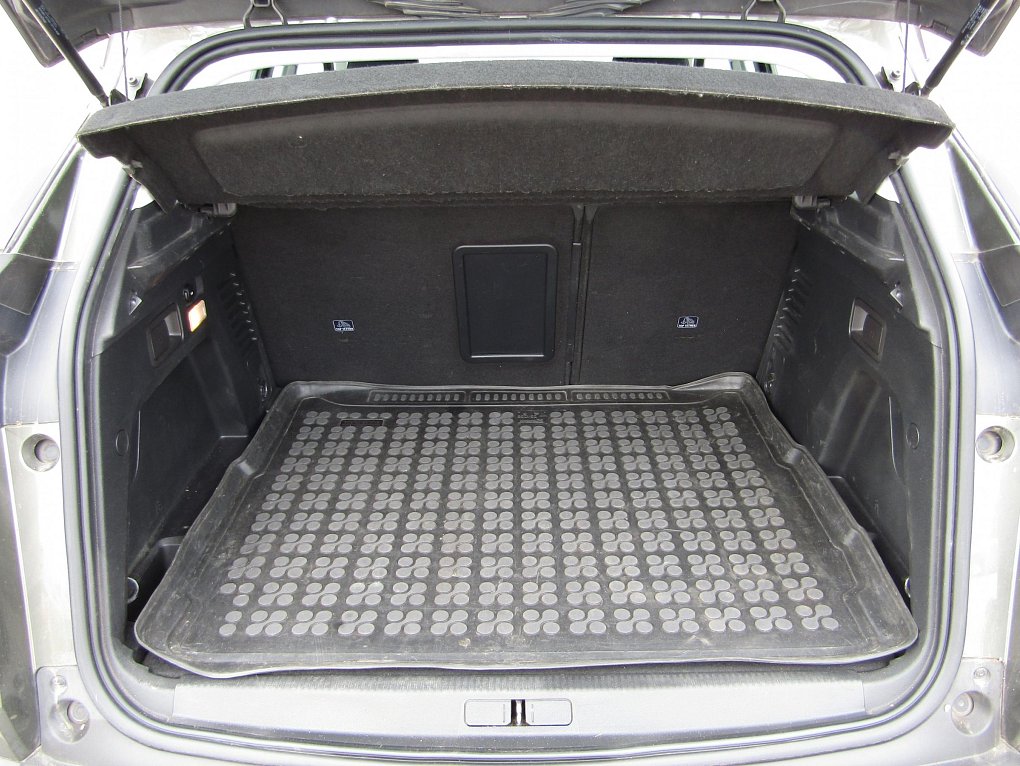 Peugeot 3008 1.2 PT Active