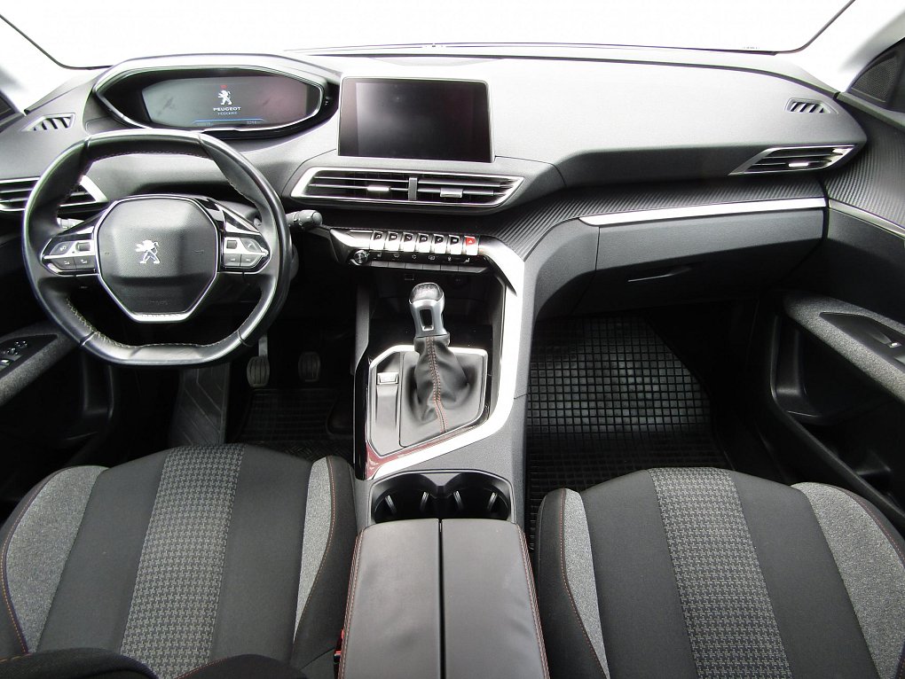 Peugeot 3008 1.2 PT Active