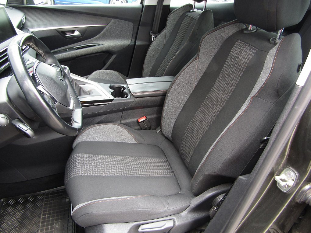 Peugeot 3008 1.2 PT Active