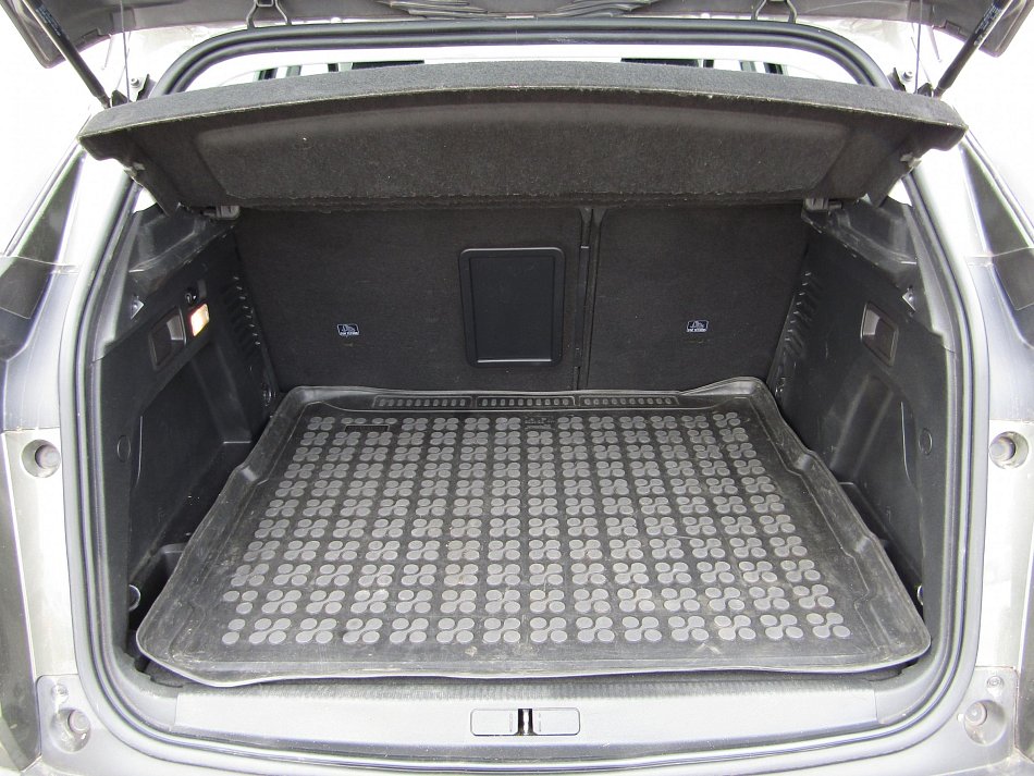 Peugeot 3008 1.2 PT Active