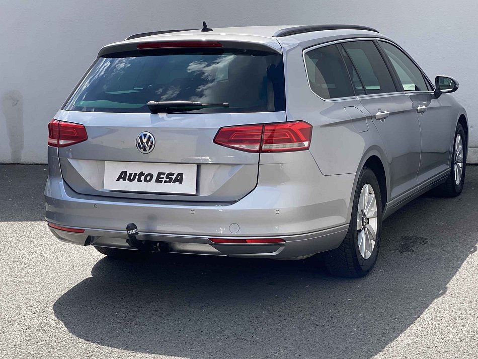 Volkswagen Passat 1.4TSi Comfortline