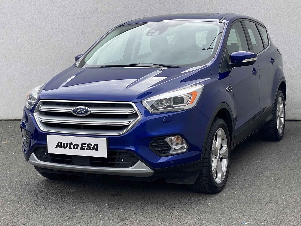 Ford Kuga 1.5 EB Titanium