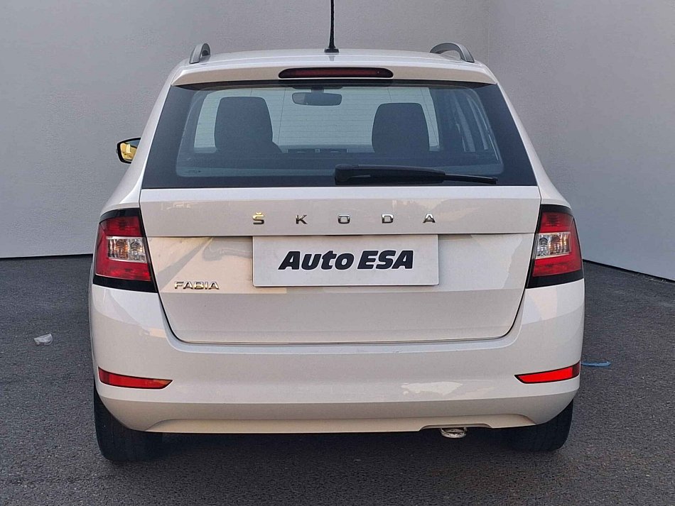 Škoda Fabia III 1.0 TSi Ambition