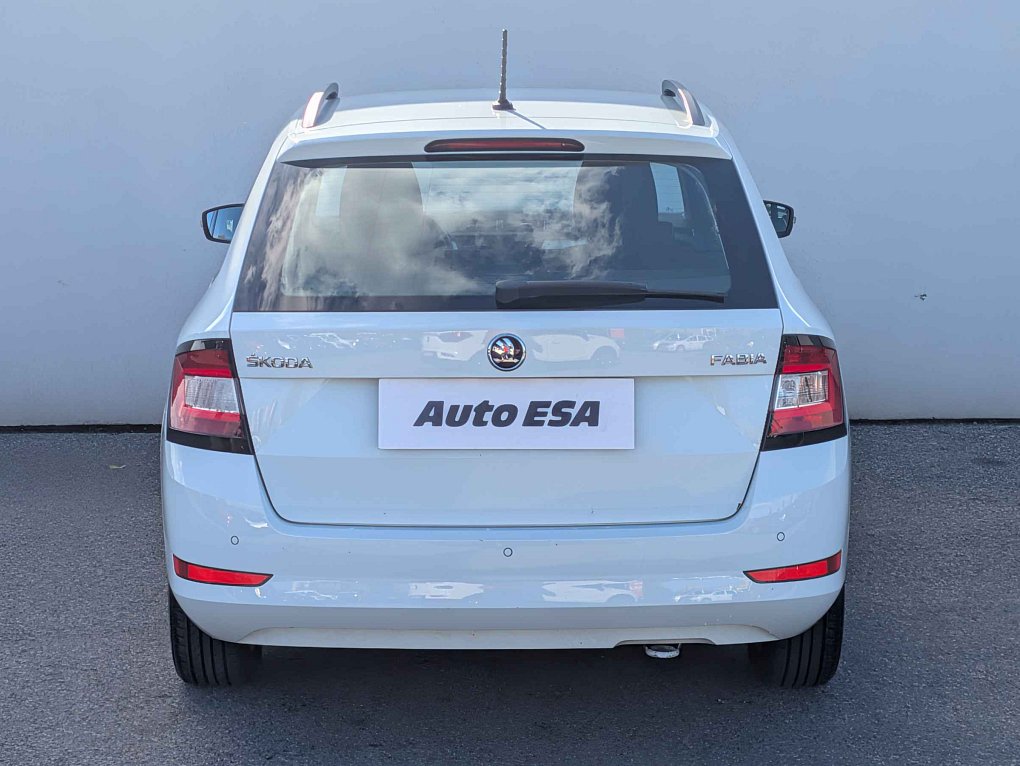 Škoda Fabia III 1.0 TSI Ambition