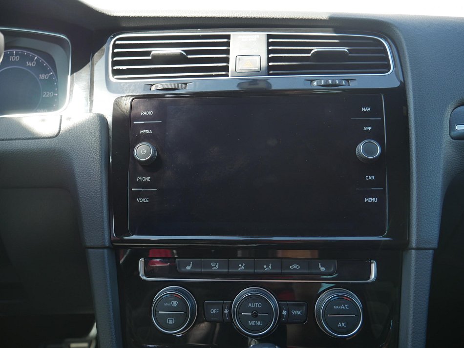 Volkswagen Golf 2.0 TDi GTD