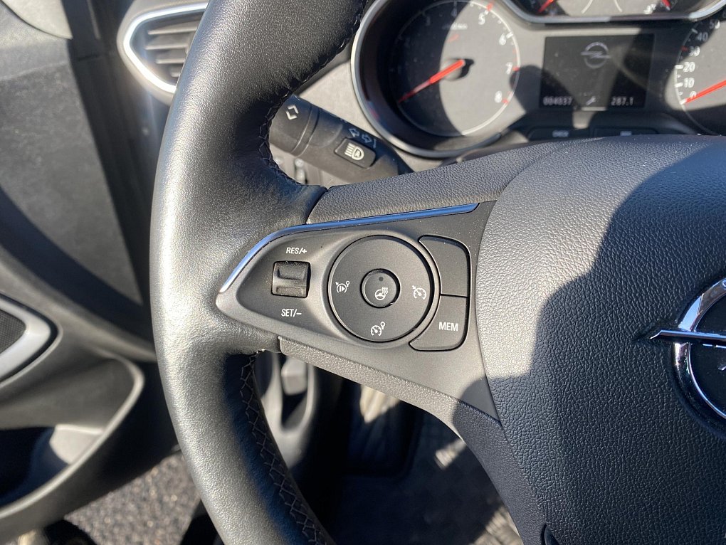 Opel Crossland 1.2 T Elegance