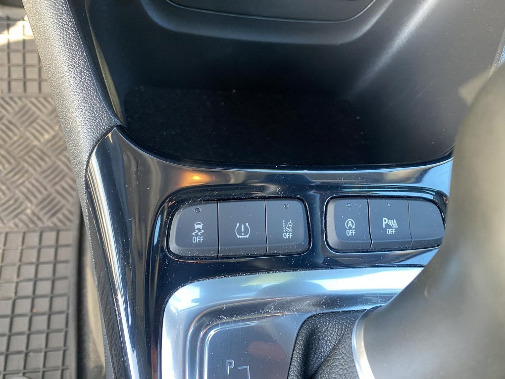 Opel Crossland 1.2 T Elegance