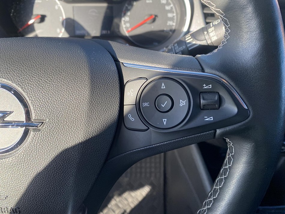 Opel Crossland 1.2 T Elegance