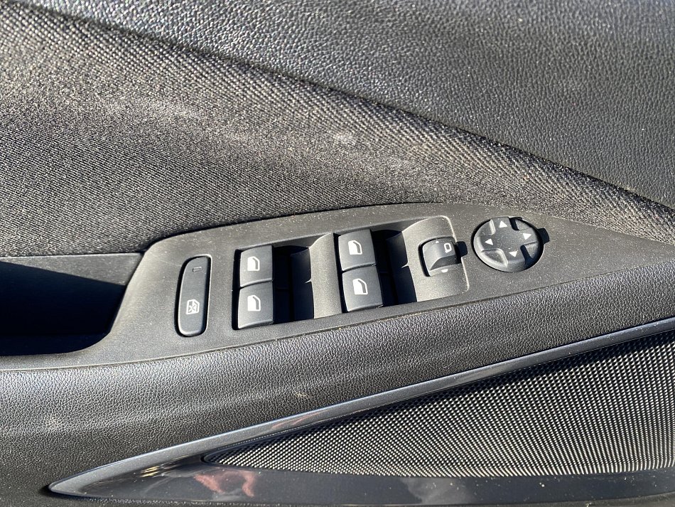 Opel Crossland 1.2 T Elegance