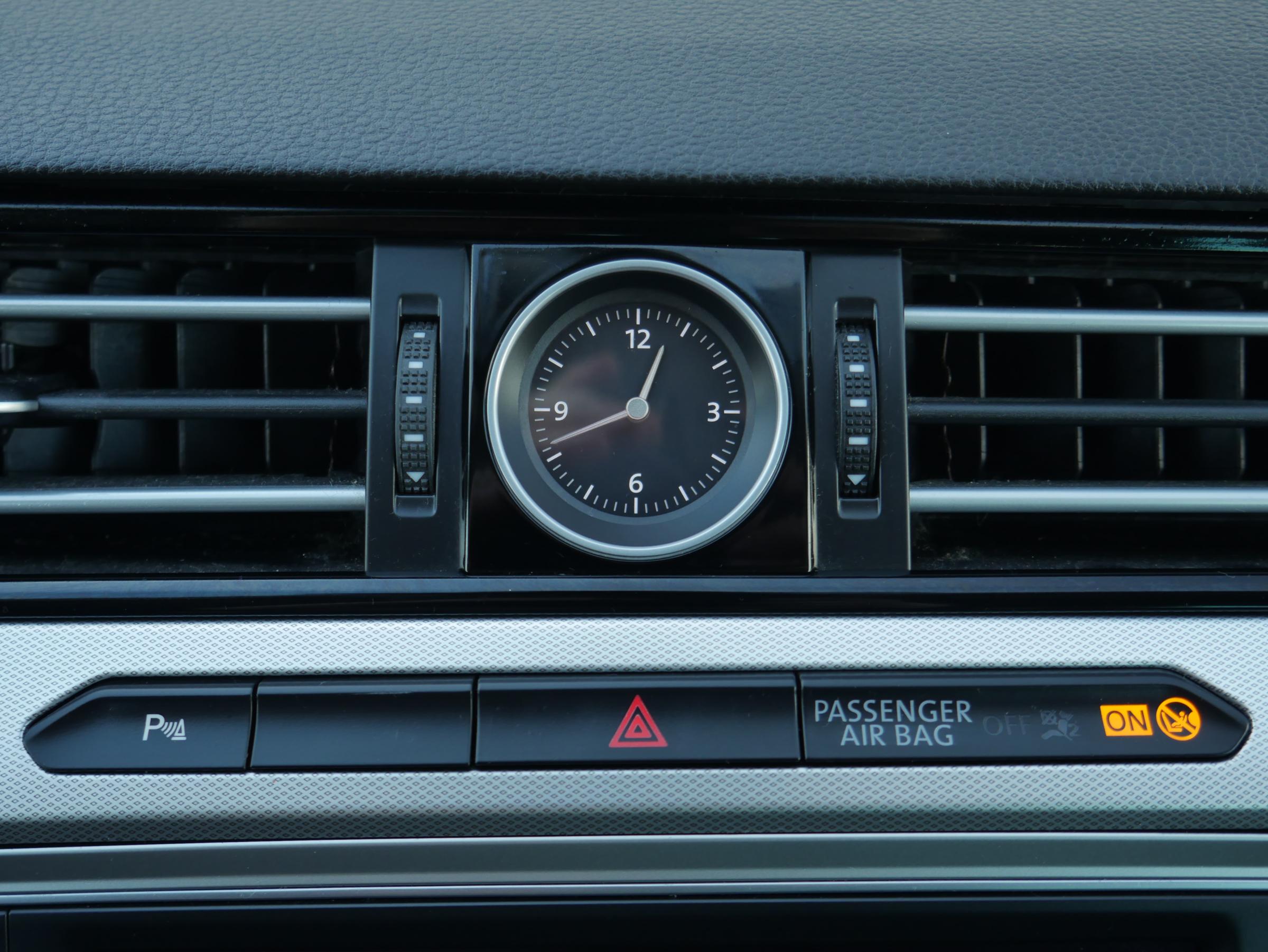 Volkswagen Passat, 2016 - pohled č. 21