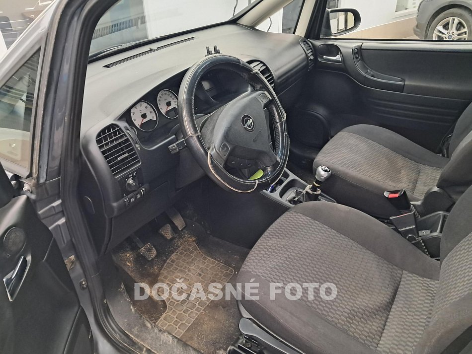 Opel Zafira 1.8 i 
