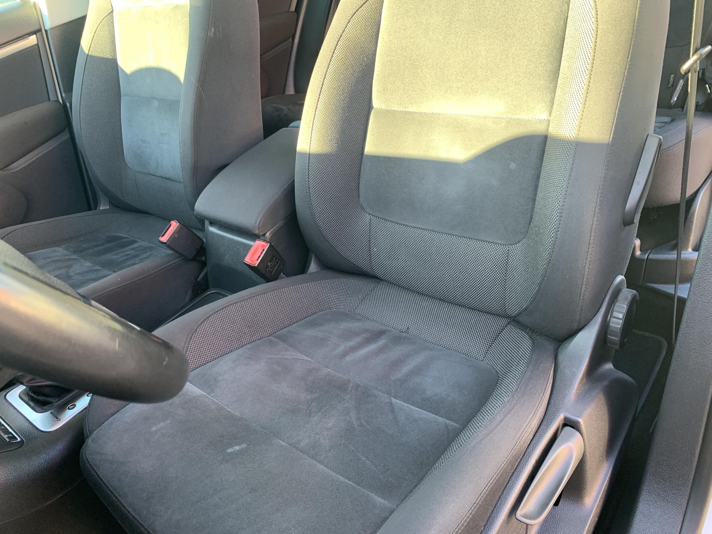 Volkswagen Tiguan, 2011 - pohled č. 9