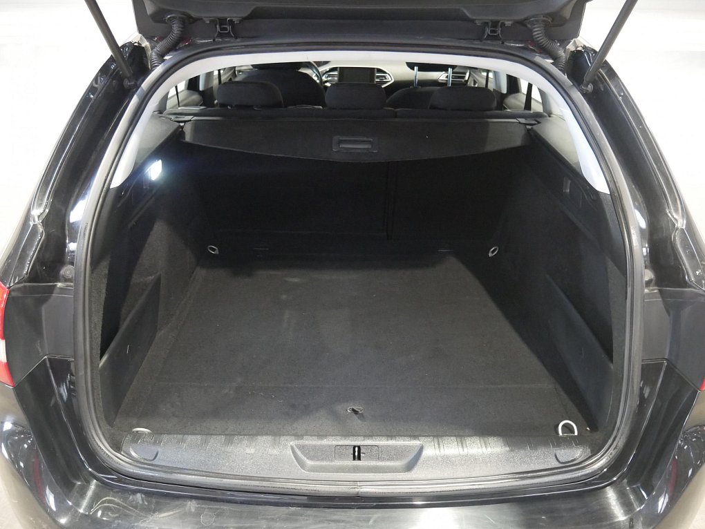 Peugeot 308 1.6 HDI  SW