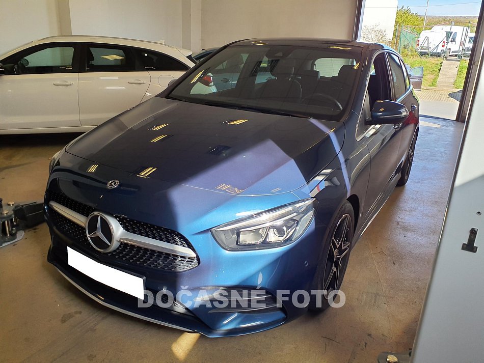 Mercedes-Benz Třída B 1.3i  B 180