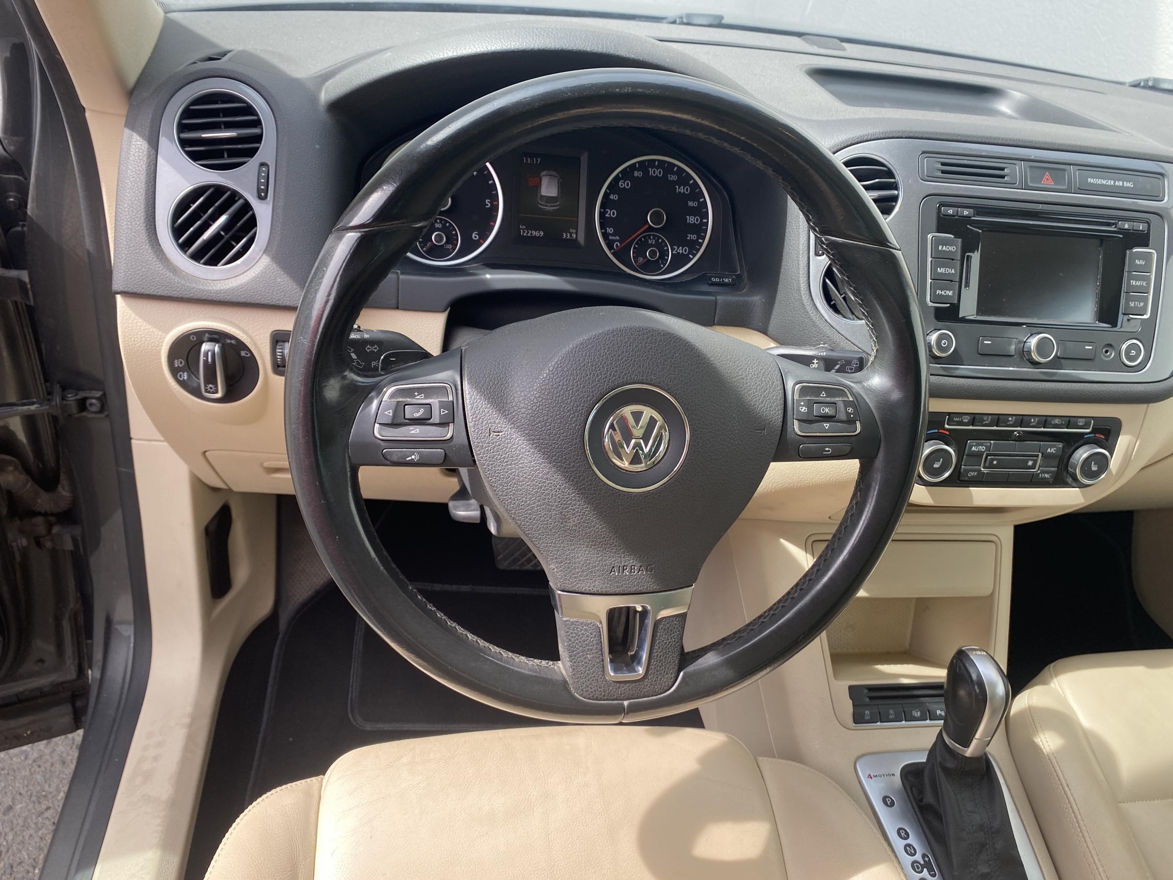 Volkswagen Tiguan, 2014 - pohled č. 15