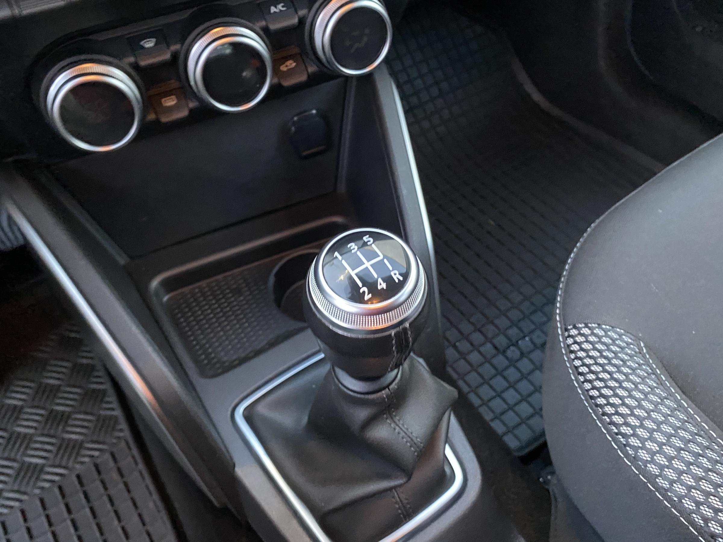 Dacia Duster, 2019 - pohled č. 16