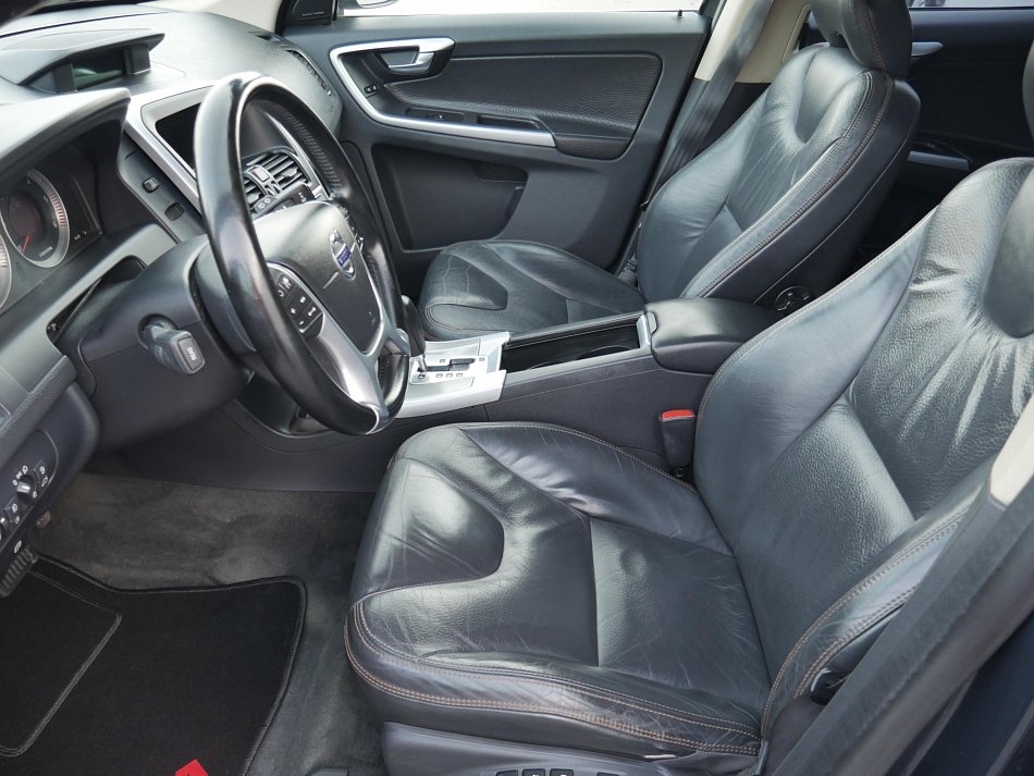 Volvo XC60 2.4 D5  4x4