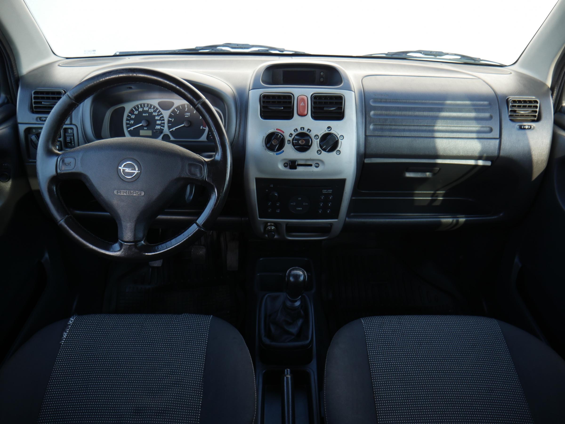 Opel Agila, 2003 - pohled č. 8