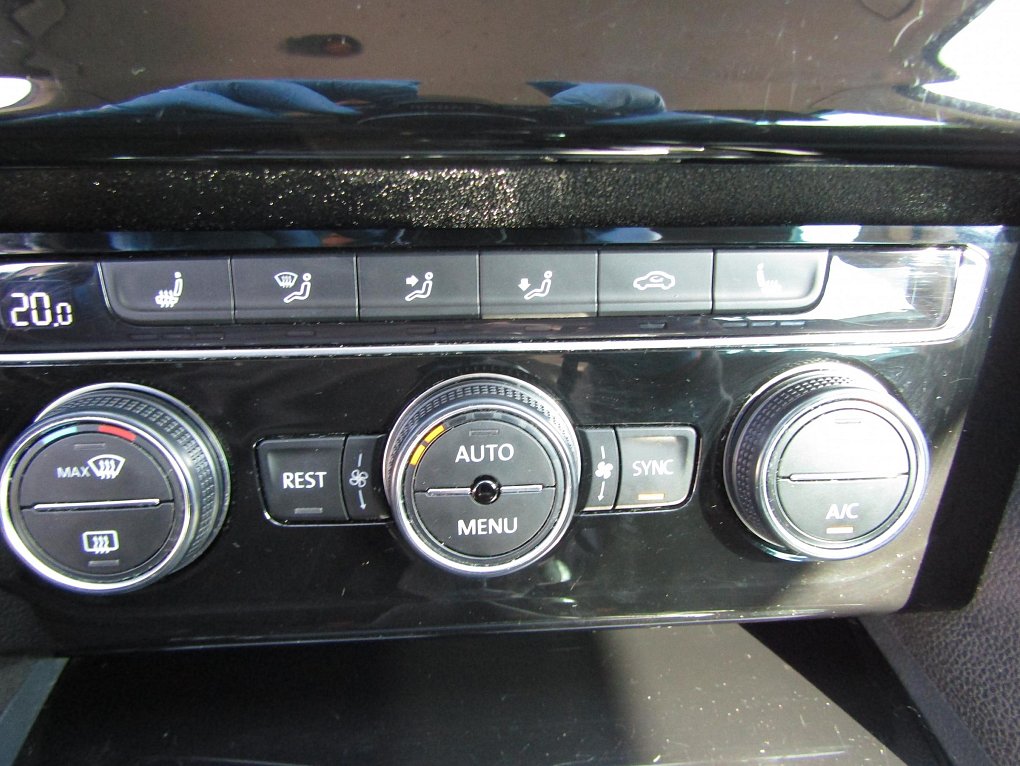 Volkswagen Passat 2.0 TDi Highline