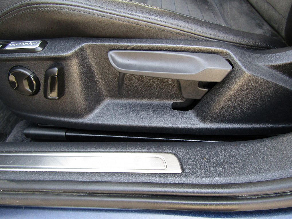 Volkswagen Passat 2.0 TDi Highline