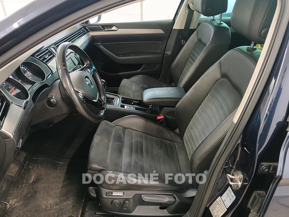 Volkswagen Passat 2.0 TDi Highline