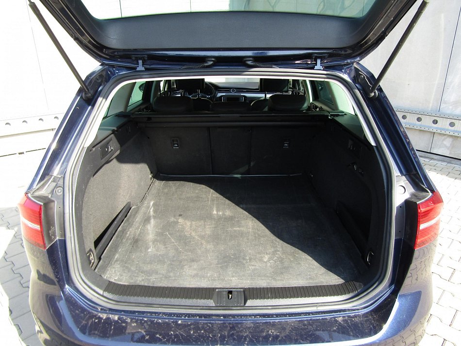 Volkswagen Passat 2.0 TDi Highline