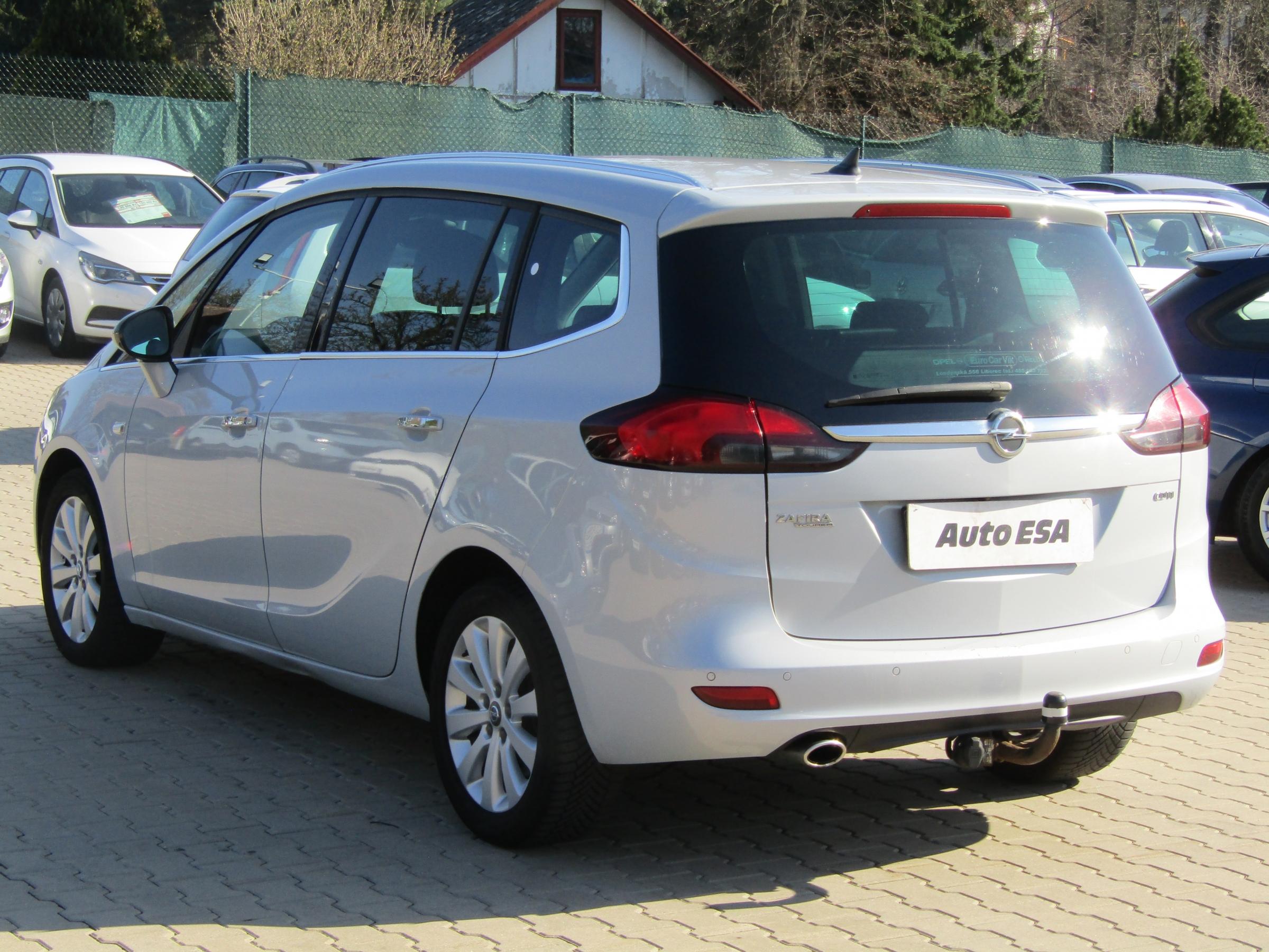 Opel Zafira, 2013 - pohled č. 6