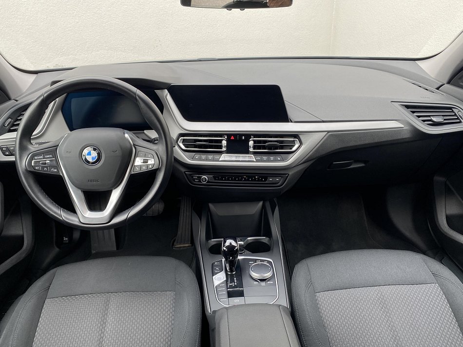 BMW Řada 1 1.5i  116i