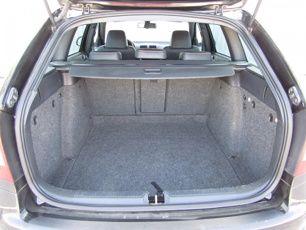 Škoda Octavia II 2.0 TDi RS