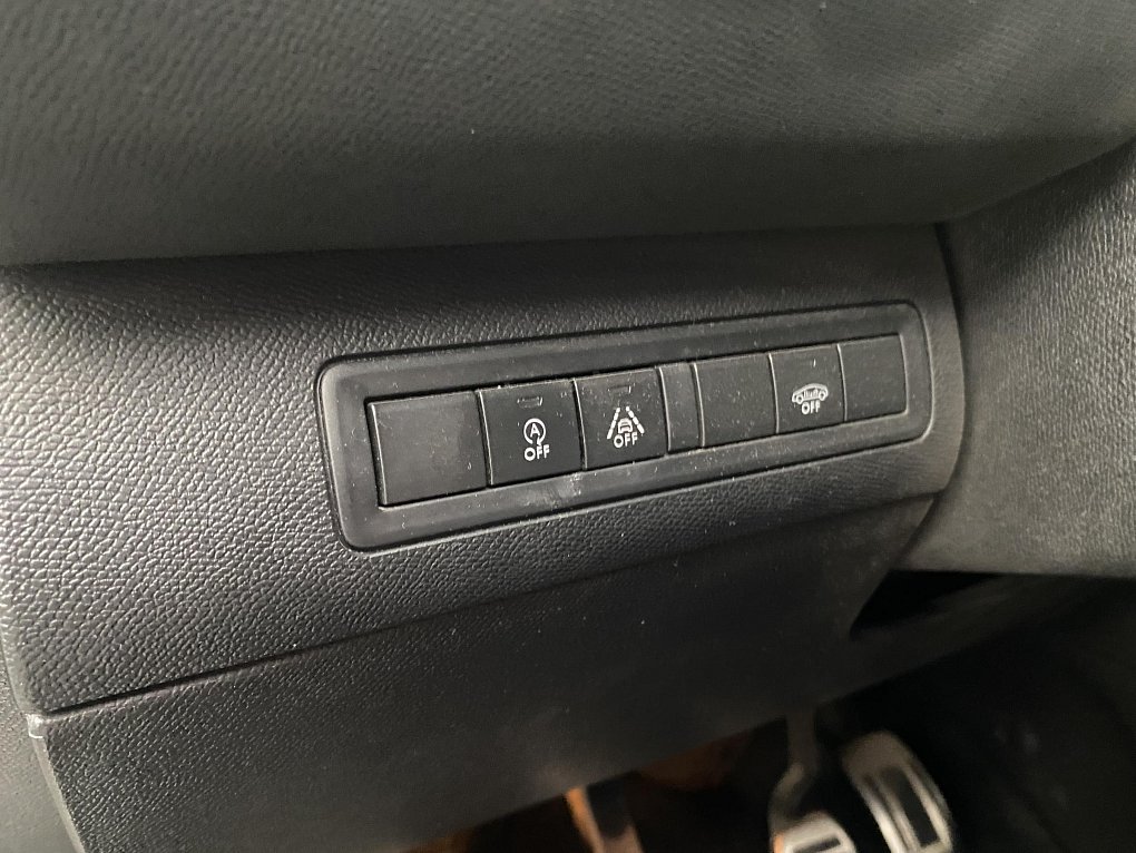 Peugeot 308 1.5HDi 