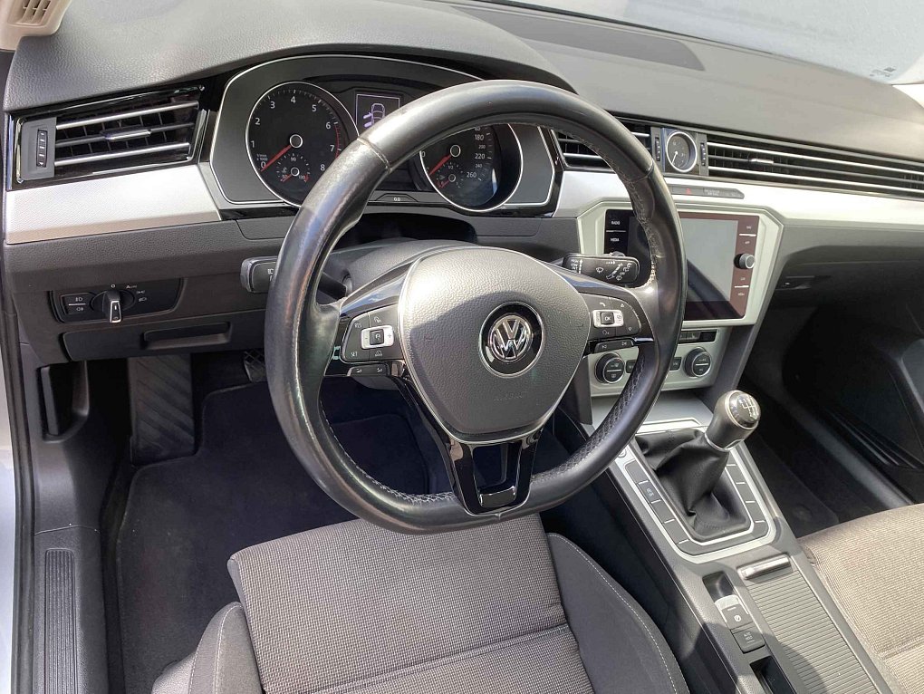 Volkswagen Passat 1.4TSi Comfortline