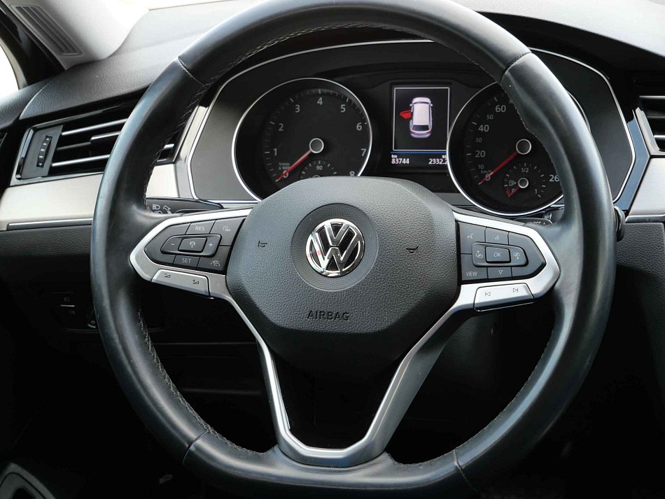Volkswagen Passat 1.5 TSi 