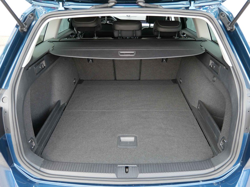 Volkswagen Passat 1.5 TSi 