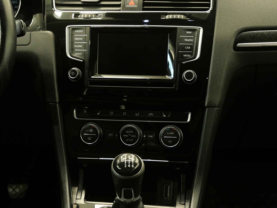 Volkswagen Golf 1.4TSi 