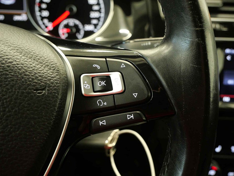 Volkswagen Golf 1.4TSi 