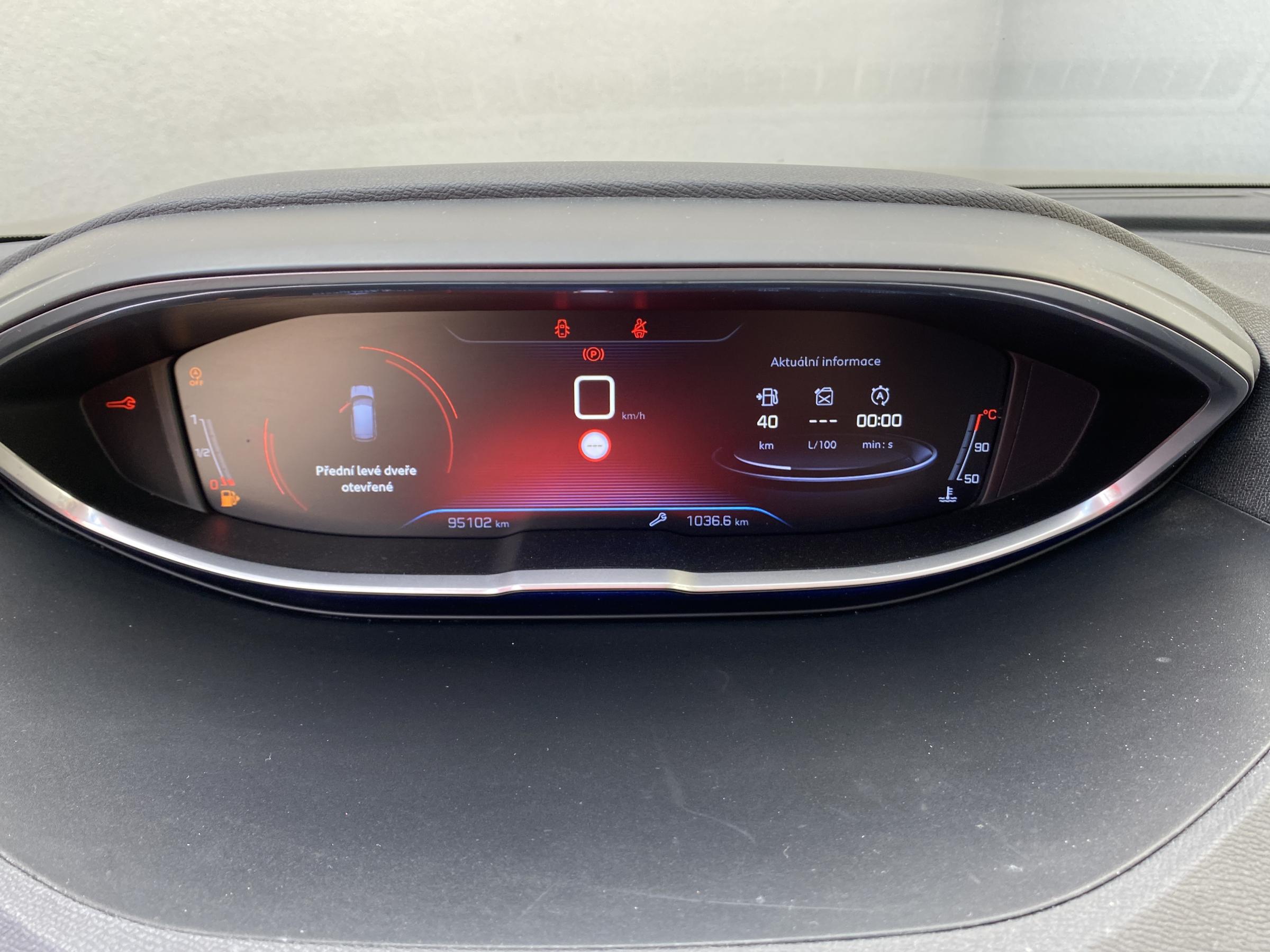 Peugeot 3008, 2018 - pohled č. 13