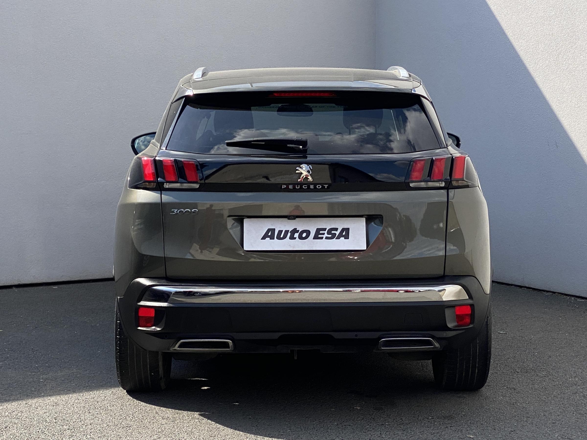 Peugeot 3008, 2018 - pohled č. 5