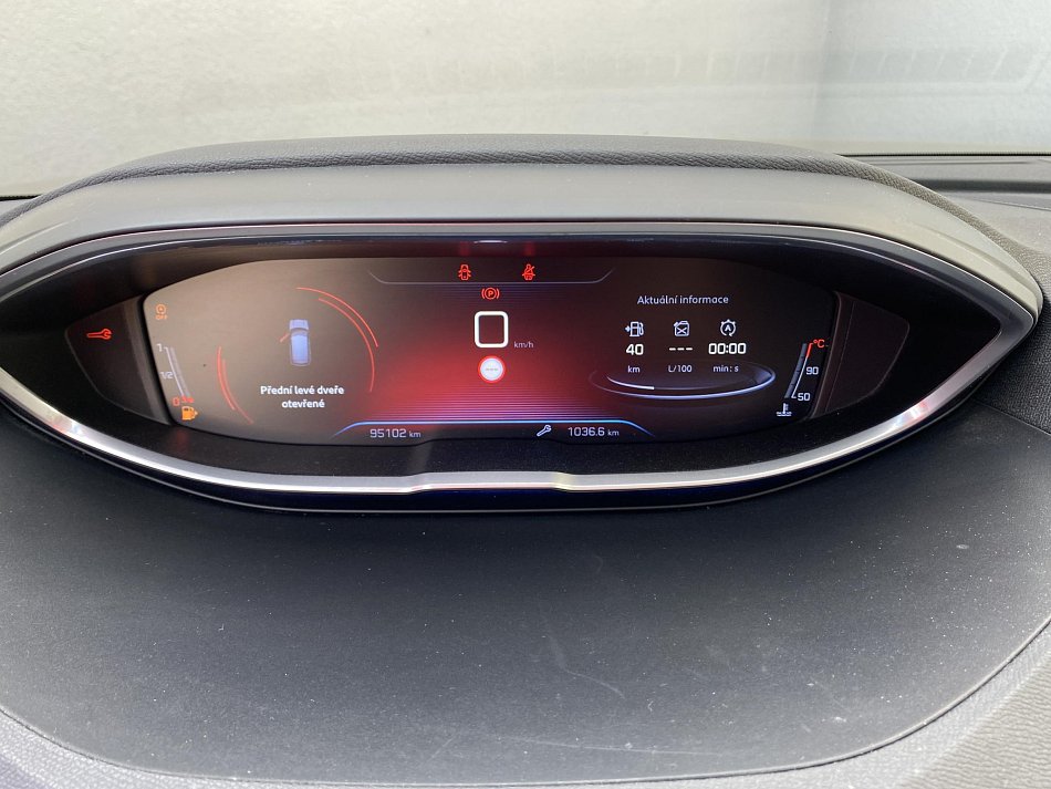 Peugeot 3008 1.2PT Allure