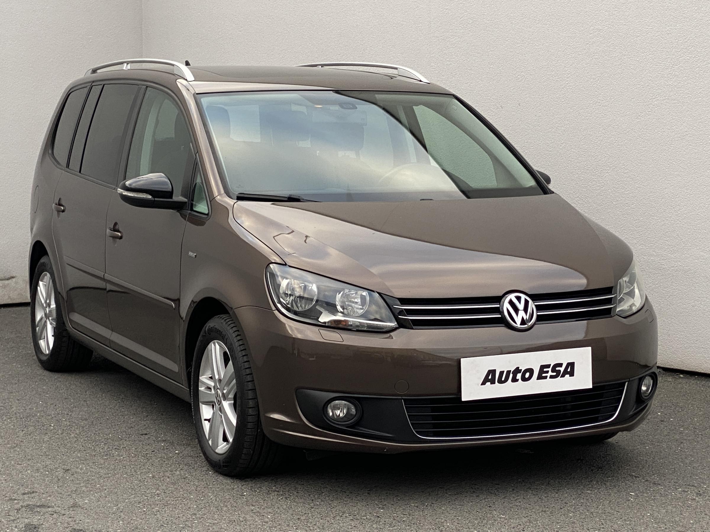 Volkswagen Touran, 2012