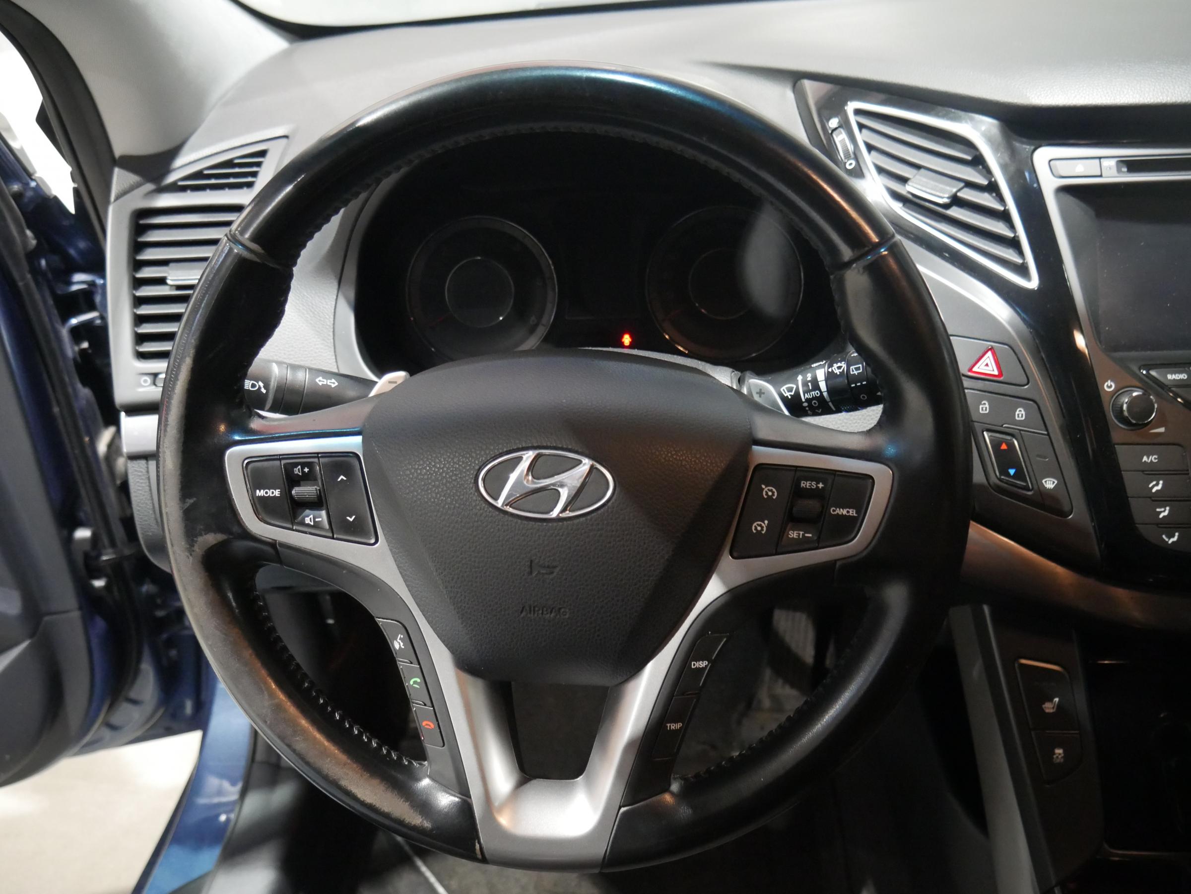 Hyundai i40, 2014 - pohled č. 13