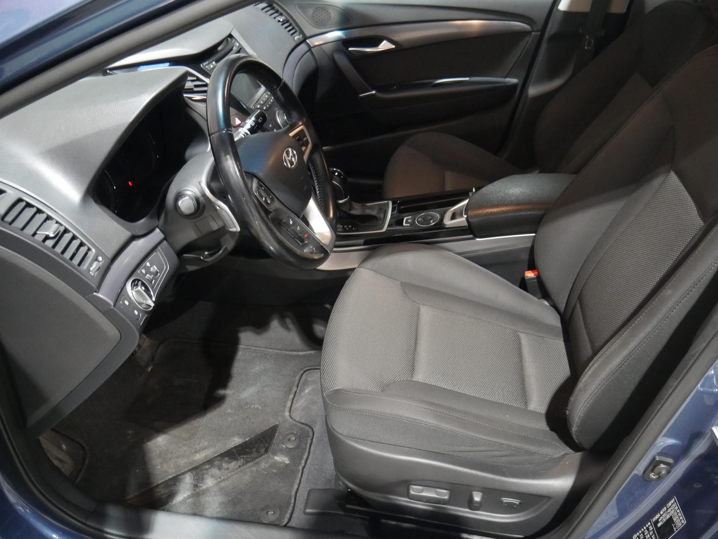 Hyundai i40, 2014 - pohled č. 9