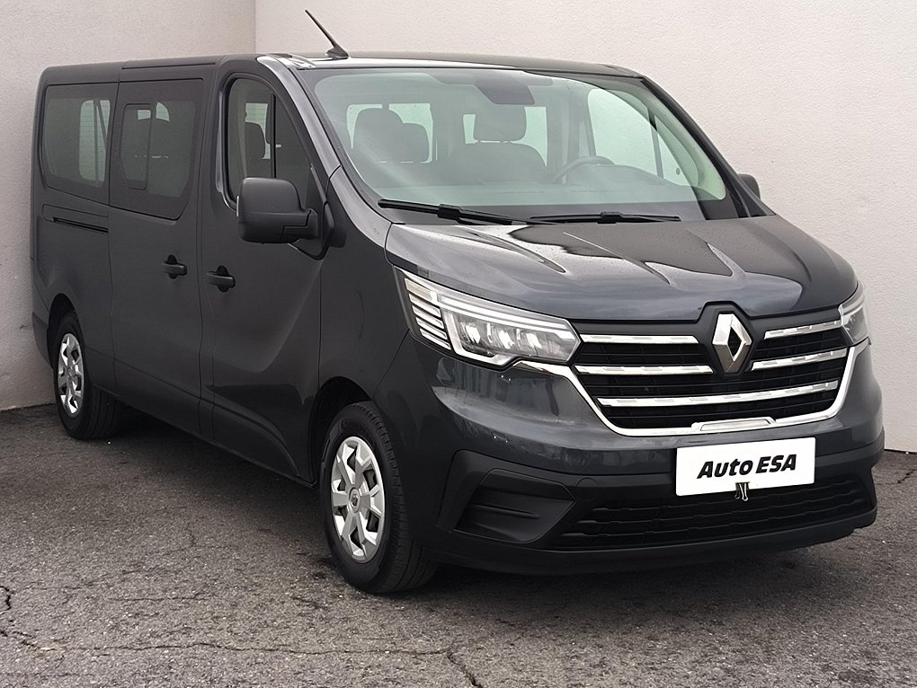 Renault Trafic 2.0dCi  L2 9míst
