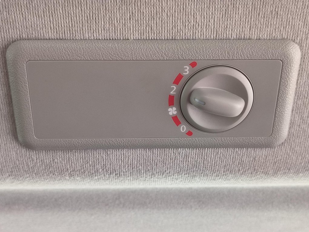 Renault Trafic 2.0dCi  L2 9míst