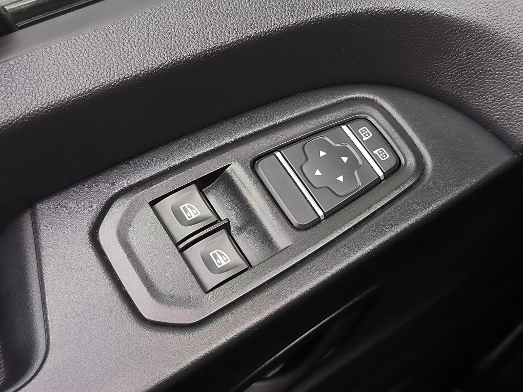 Renault Trafic 2.0dCi  L2 9míst