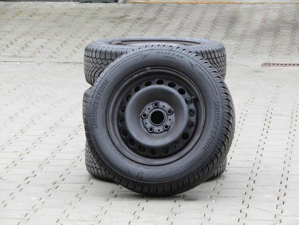 Volkswagen Golf 2.0 TDi 