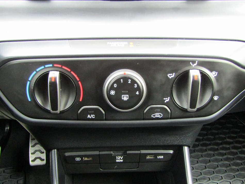 Hyundai Bayon 1.0 TGDi 