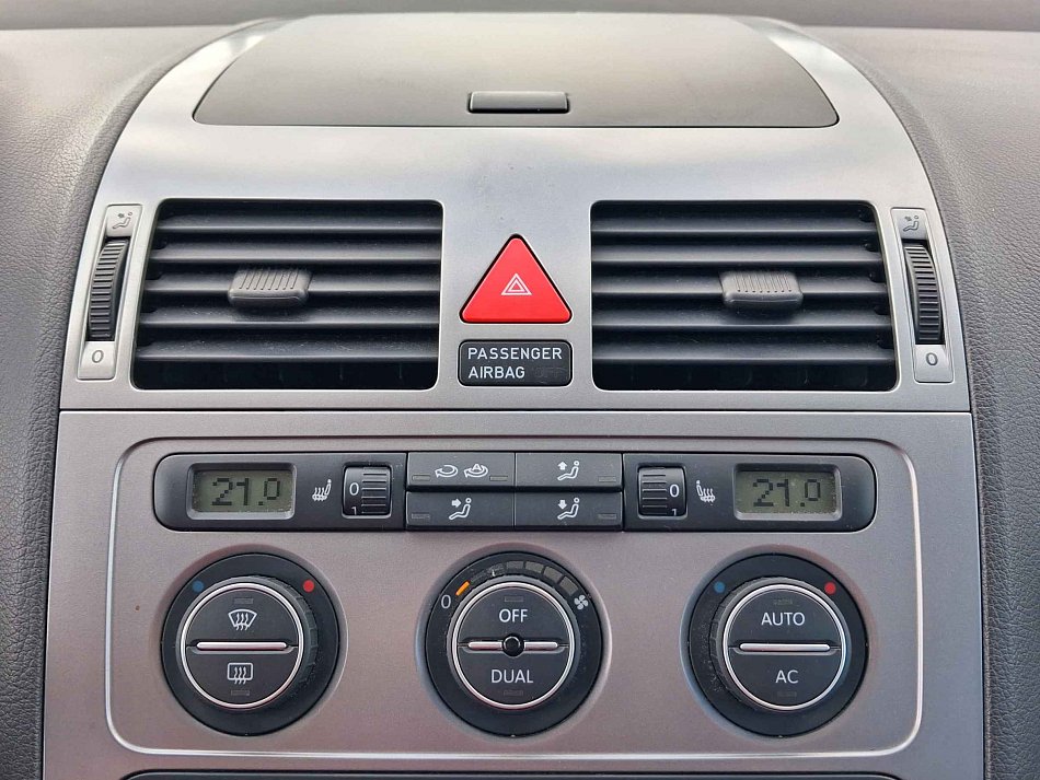 Volkswagen Touran 1.4 TSi 