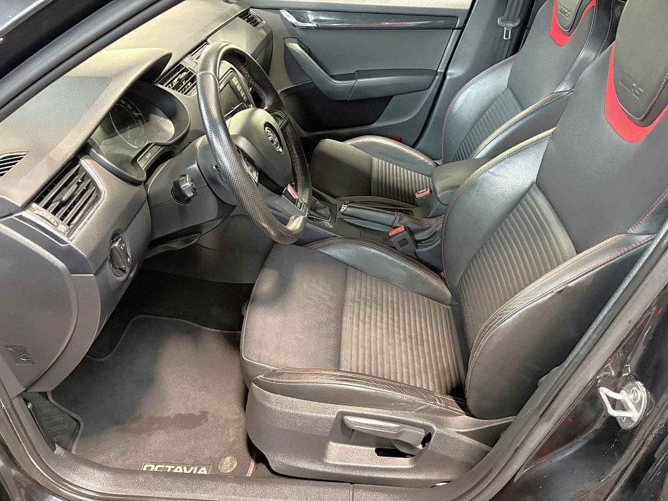 Škoda Octavia III 2.0 TDí RS Challange