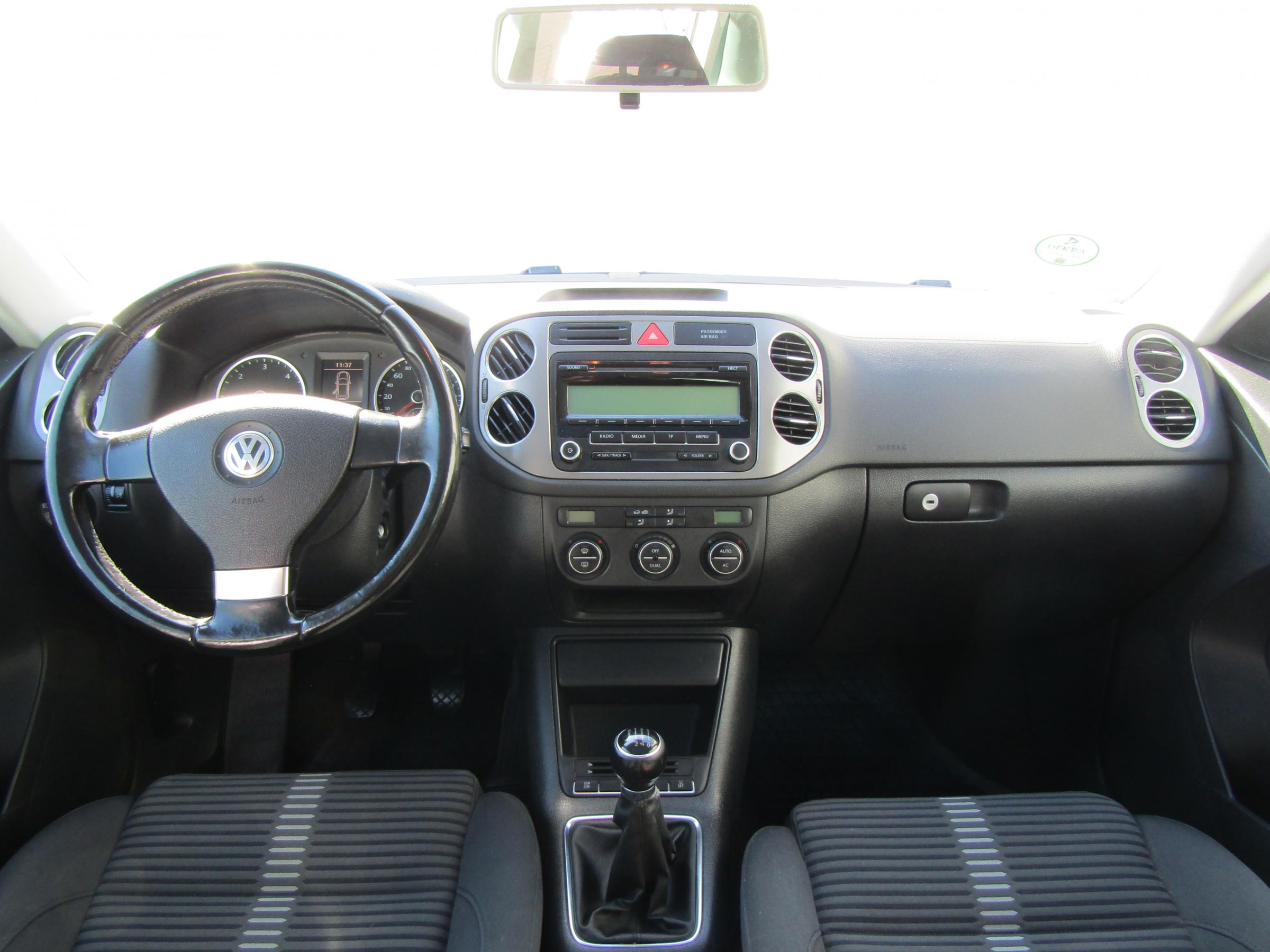 Volkswagen Tiguan, 2009 - pohled č. 11